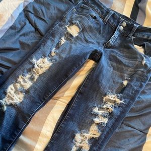 American eagle cropped jeans